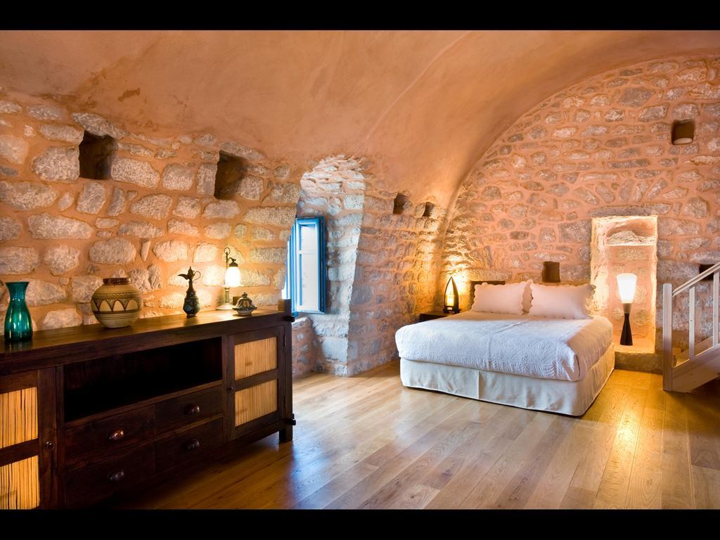 Pírgos Dhiroú Arapakis Historic Castle 아파트 호텔 객실 사진