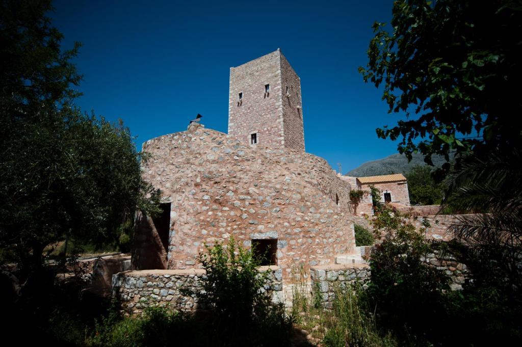 Pírgos Dhiroú Arapakis Historic Castle 아파트 호텔 외부 사진